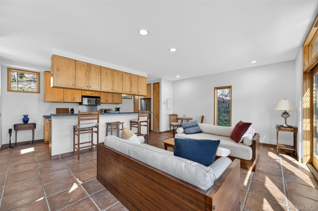 428 Harbor Road - Photo 8