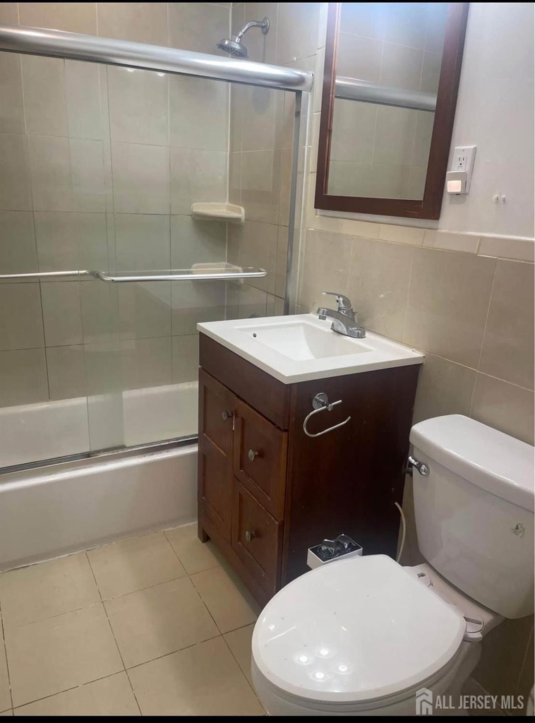254 College Drive - Photo 4
