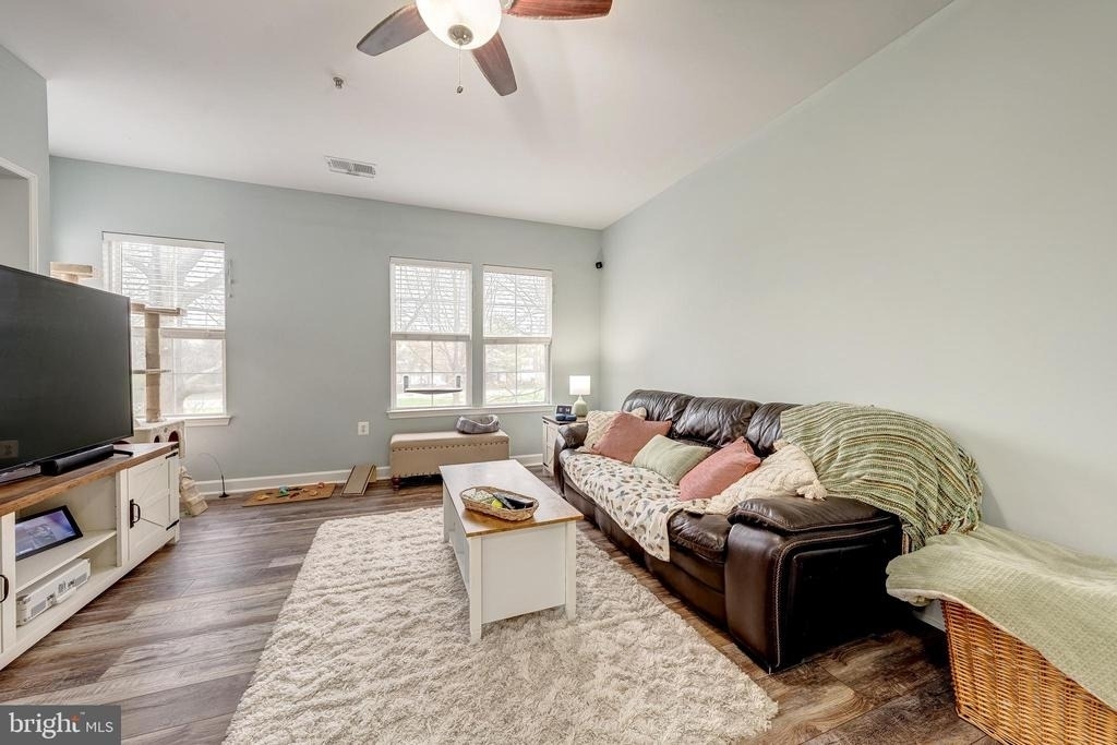 42461 Rockrose Square - Photo 8