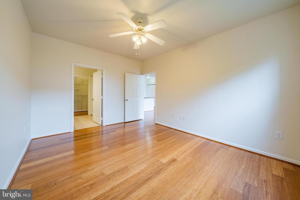 12929 Centre Park Circle - Photo 13