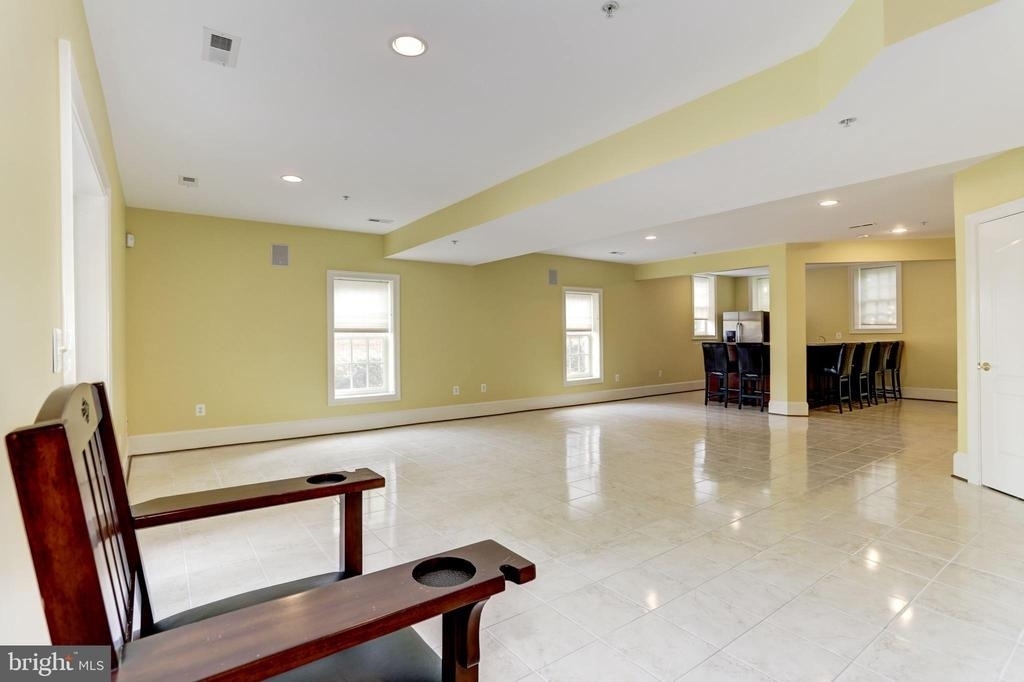 7233 Addington Drive - Photo 15