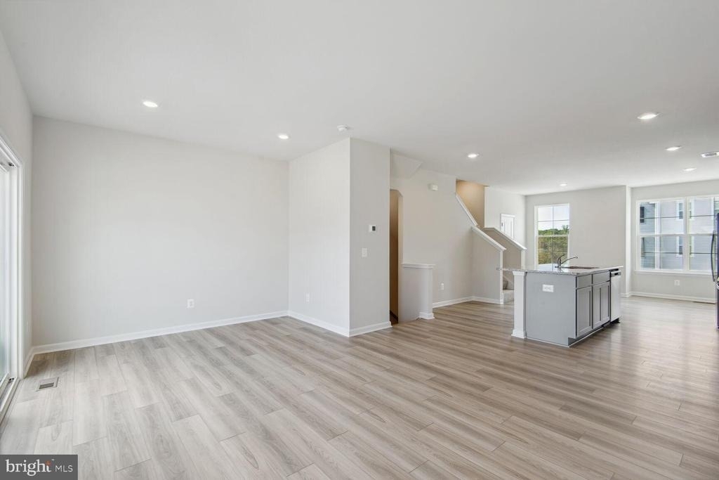 154 Tye Court - Photo 6