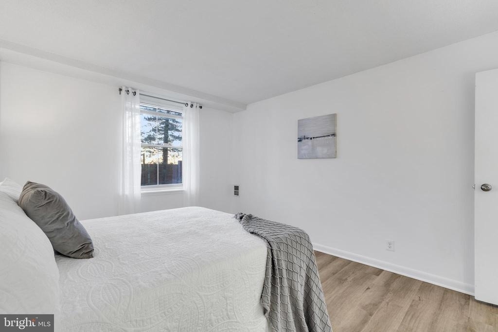 2030 N Adams Street - Photo 16