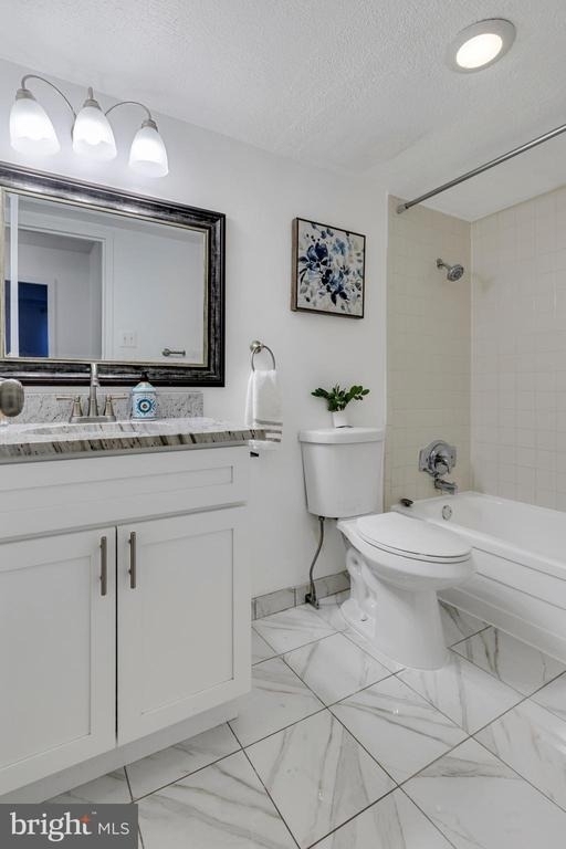 2030 N Adams Street - Photo 25