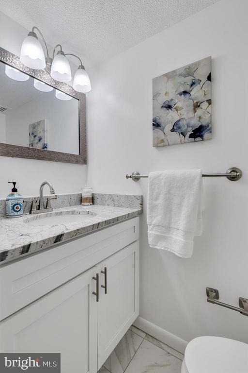2030 N Adams Street - Photo 19