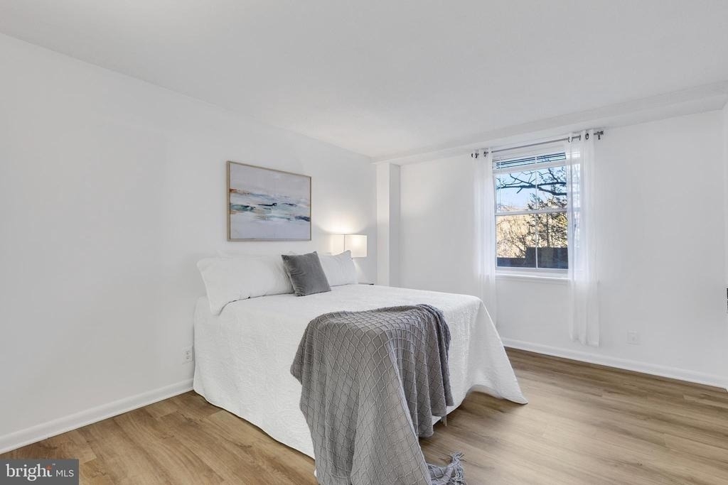 2030 N Adams Street - Photo 15
