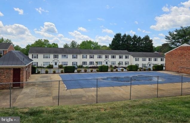 2417 Barracks - Photo 11
