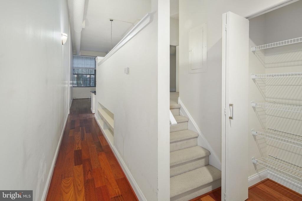 2429 Locust Street - Photo 11