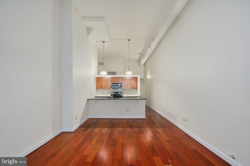 2429 Locust Street - Photo 3