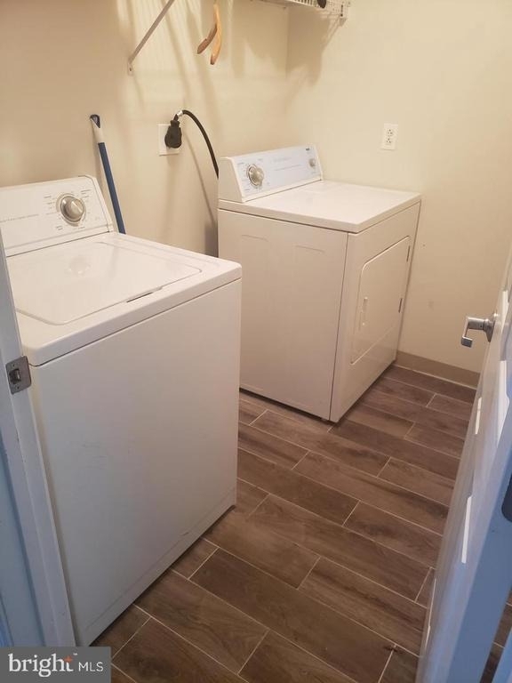 3718 Merrick Road - Photo 22