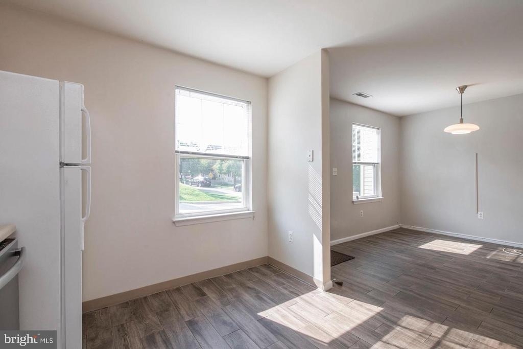 3718 Merrick Road - Photo 19