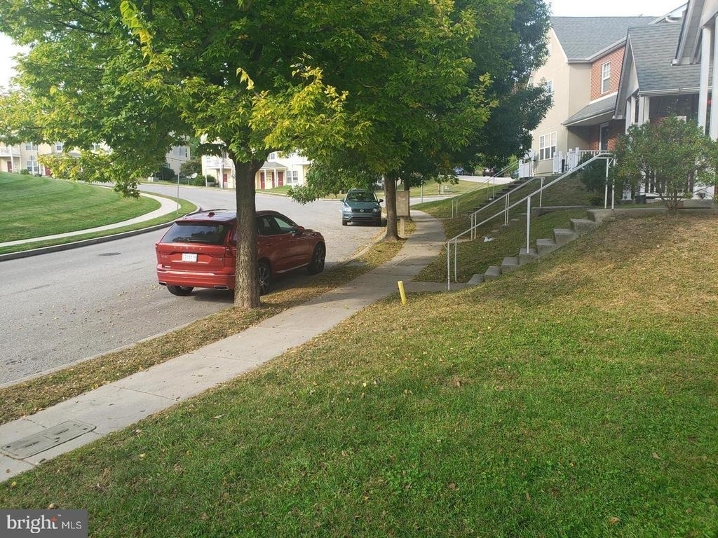 3718 Merrick Road - Photo 5