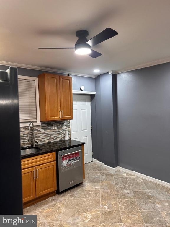 1338 Hicks Street - Photo 7