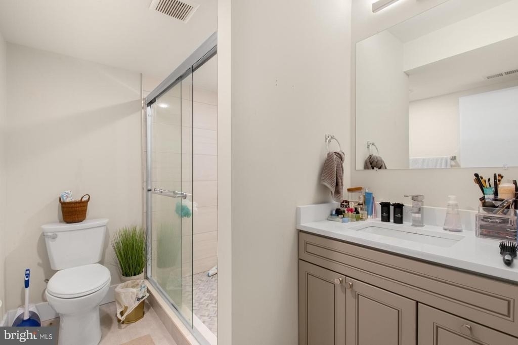 1702 Point Breeze Avenue - Photo 12