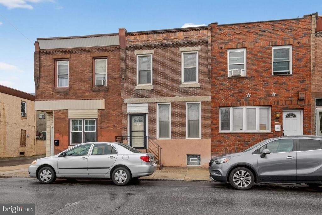 2319 E Somerset Street - Photo 28