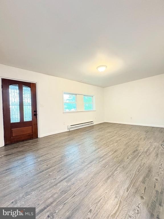 1630 E 9th Street - Photo 1