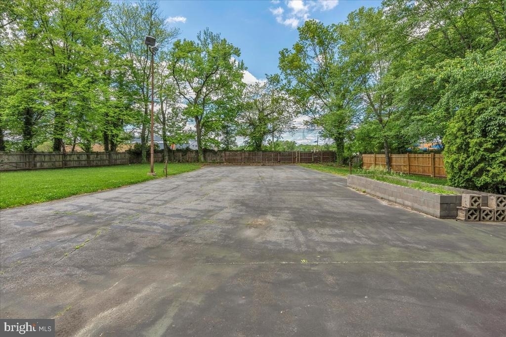 26 Forest Drive - Photo 18