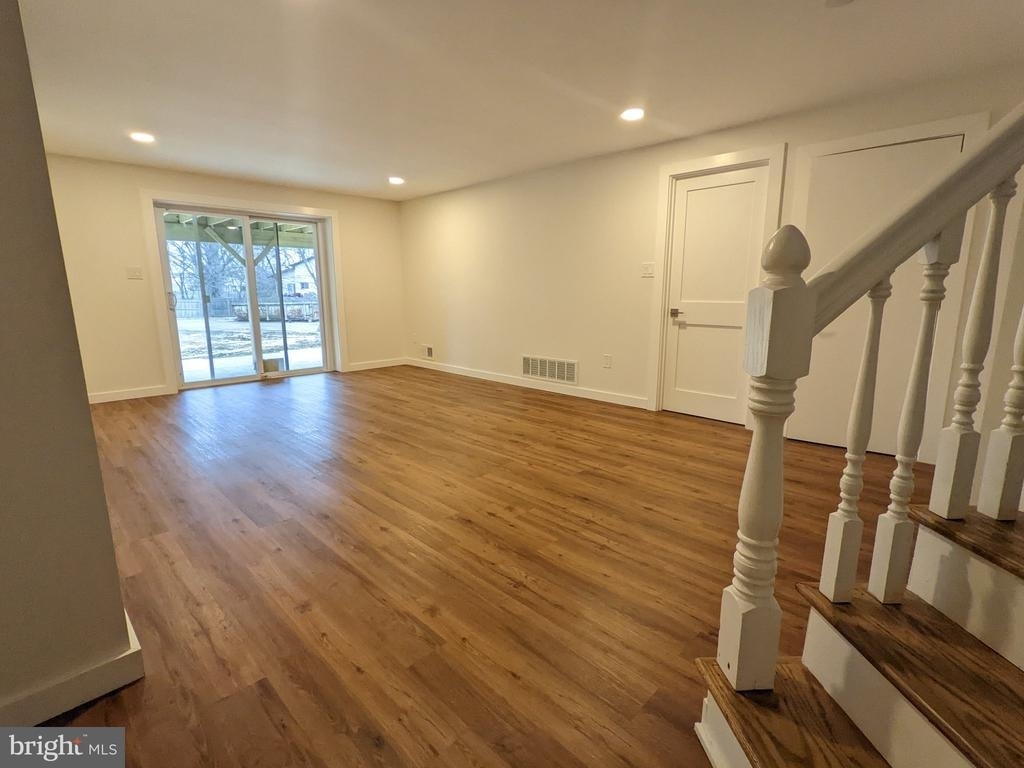 26 Forest Drive - Photo 8