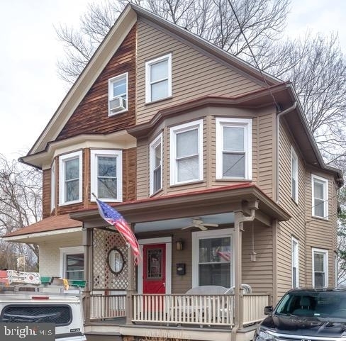 3 Lee Avenue - Photo 0