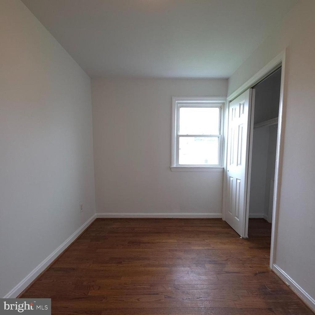 2528 Iverson Street - Photo 6