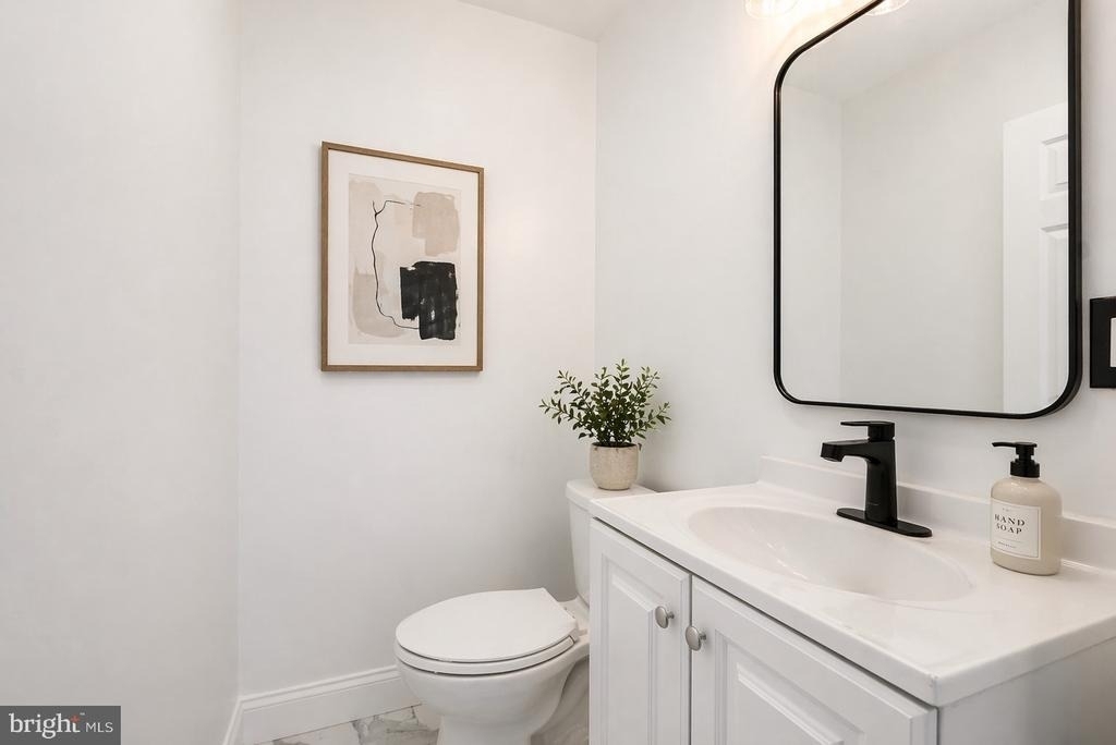 5309 Chesapeake Road - Photo 3