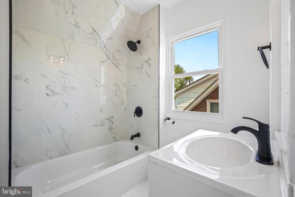 5309 Chesapeake Road - Photo 12