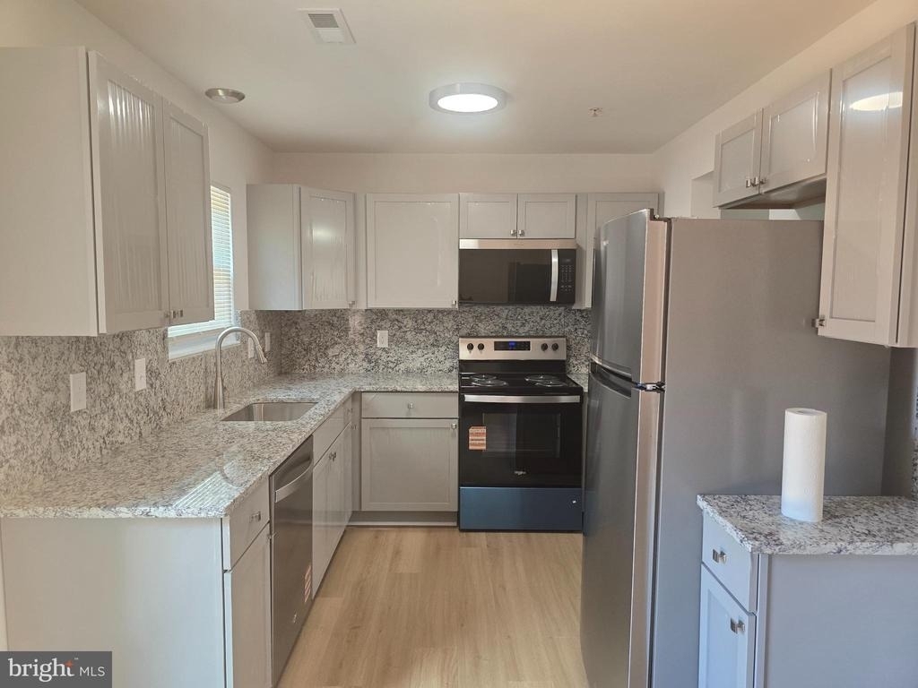 8839 Ritchboro Road - Photo 3