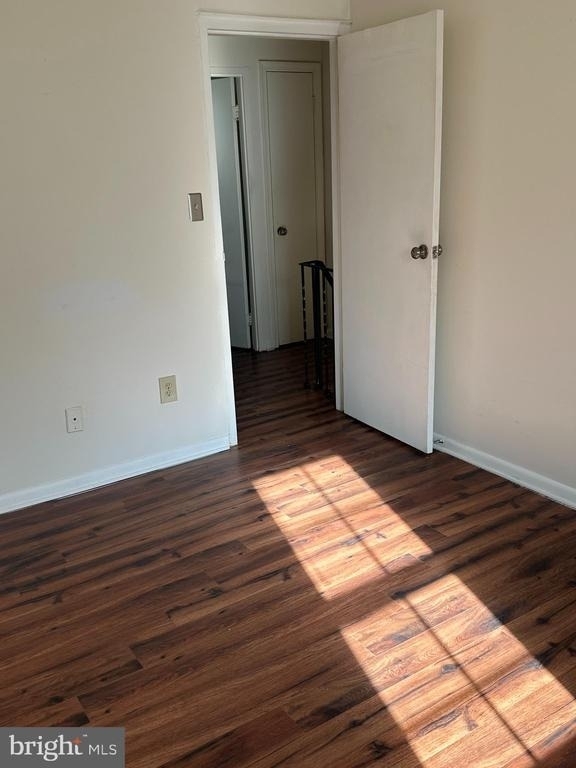 1805 Dutch Village Drive - Photo 8