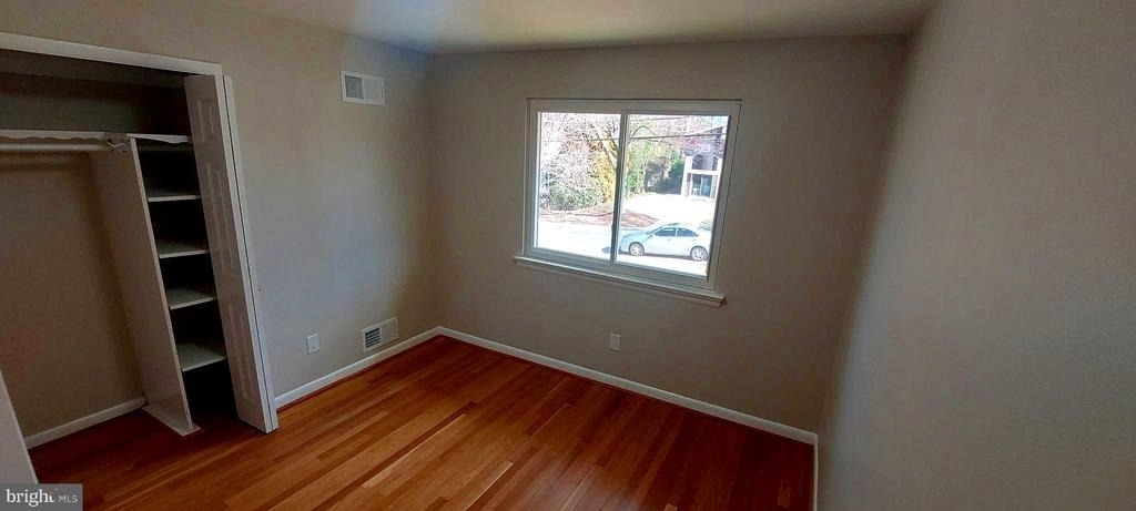 9820 Inglemere Drive - Photo 22