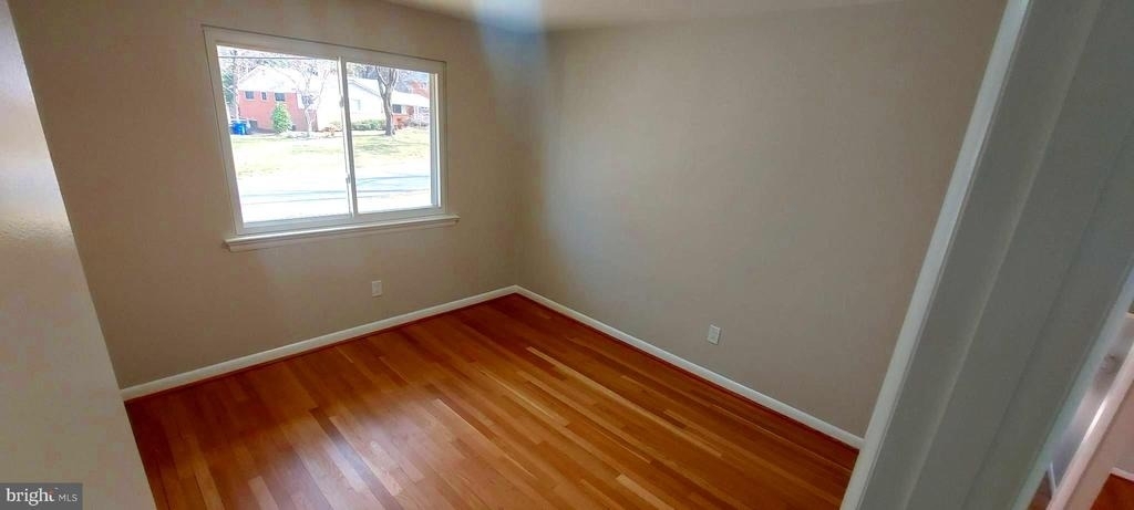 9820 Inglemere Drive - Photo 21