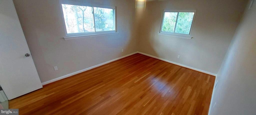 9820 Inglemere Drive - Photo 19