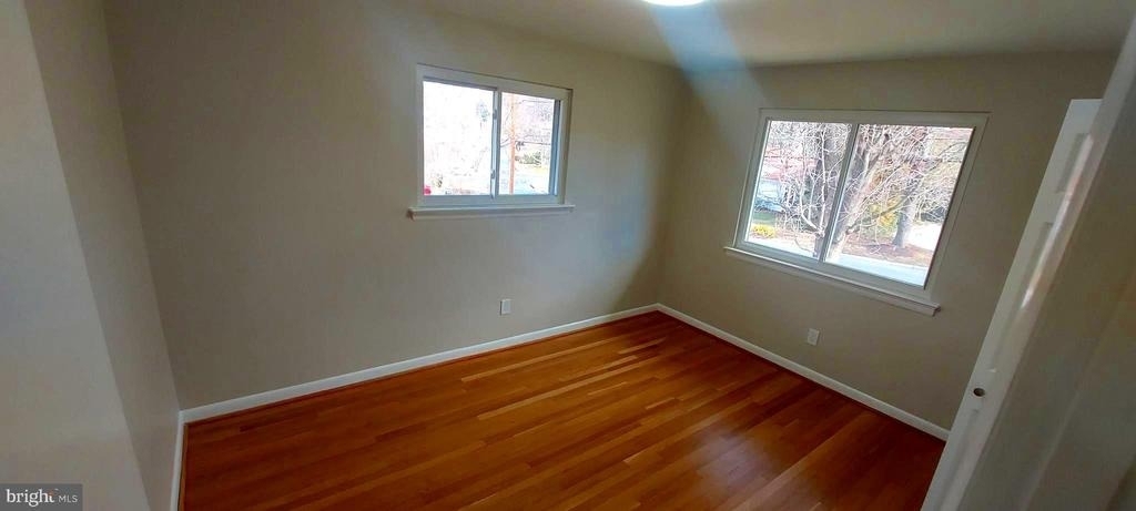 9820 Inglemere Drive - Photo 23