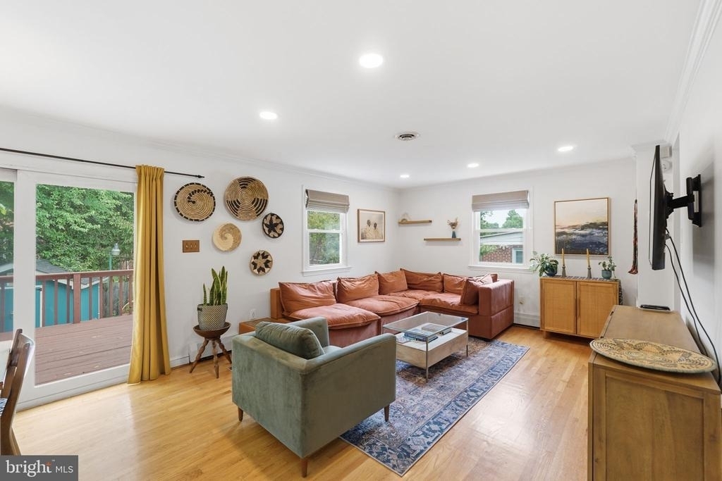 8007 Wildwood Drive - Photo 8