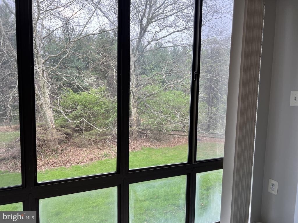 8141 Needwood Rd - Photo 3