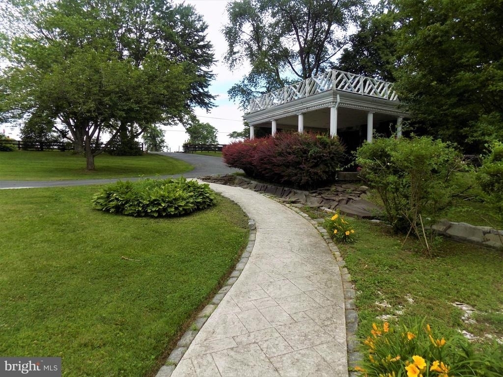 313 Glenville Road - Photo 68