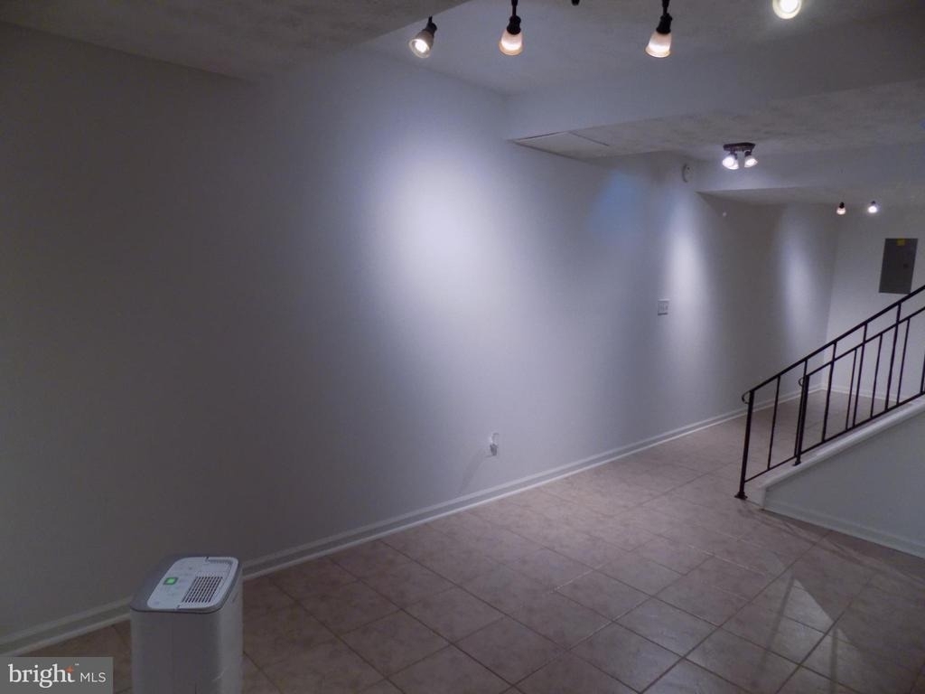 313 Glenville Road - Photo 56