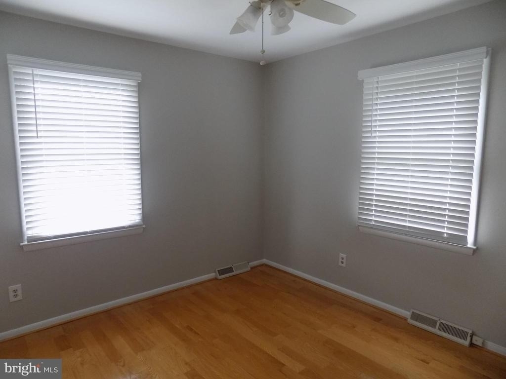 313 Glenville Road - Photo 40
