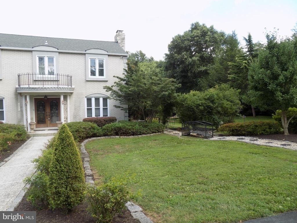 313 Glenville Road - Photo 2