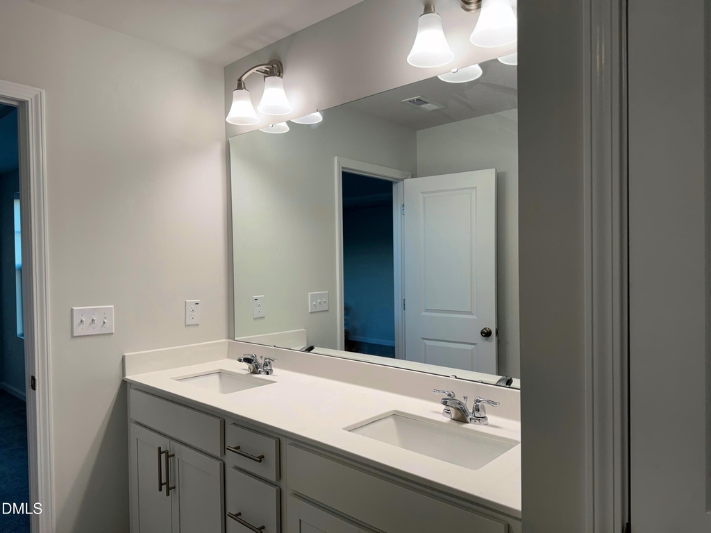 5046 Arkose Drive - Photo 12
