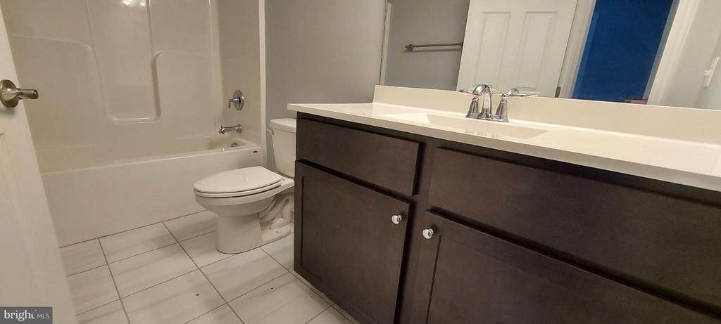 1056 Rye Drive - Photo 3