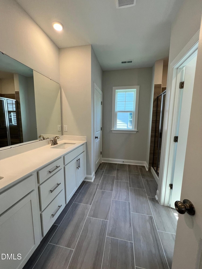 5461 Cayden Cove Drive - Photo 17
