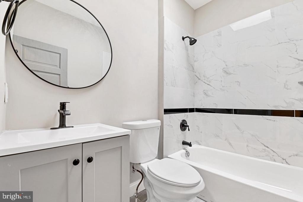 2828 Lake Avenue - Photo 15