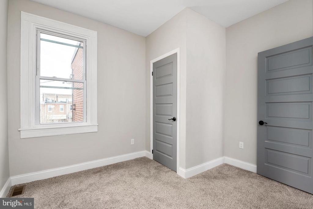 2828 Lake Avenue - Photo 11