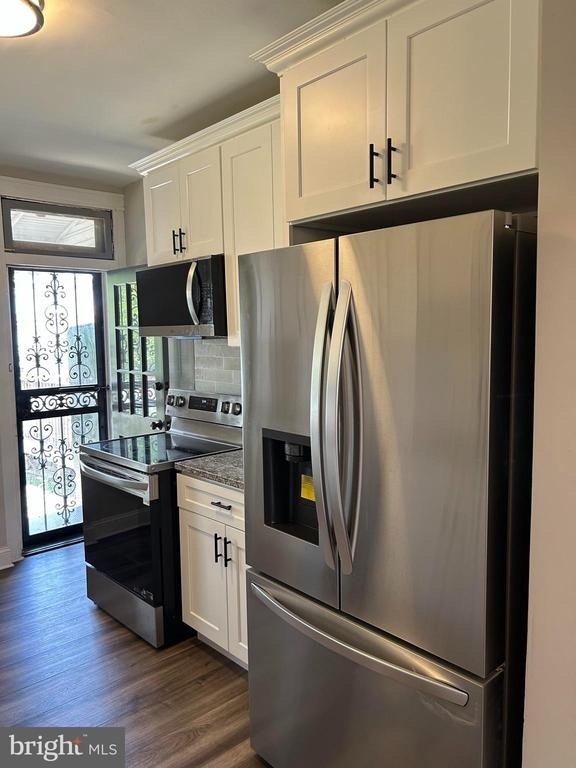 2828 Lake Avenue - Photo 7