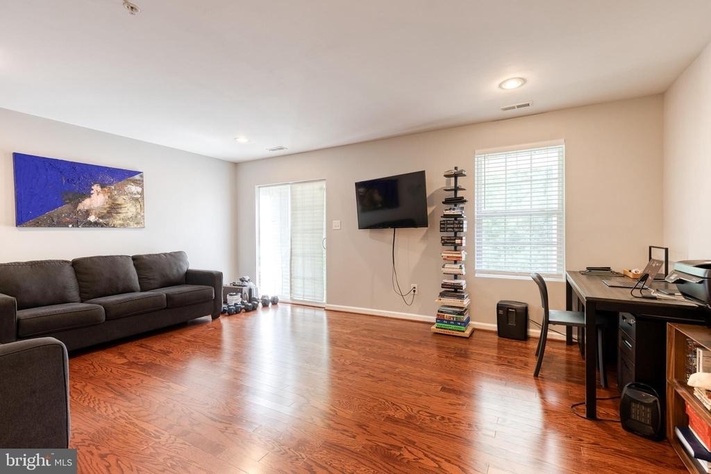 513 Bluffton Drive - Photo 4