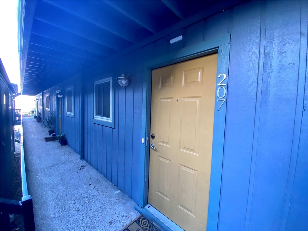 3815 Guadalupe St - Photo 18