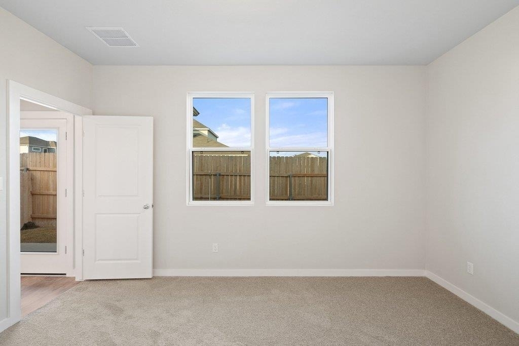 2310 Castillo Dr - Photo 6