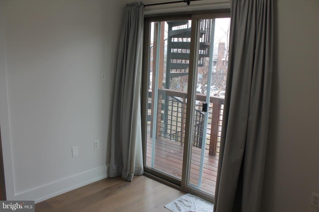 5110 Fort Totten Drive Ne - Photo 9