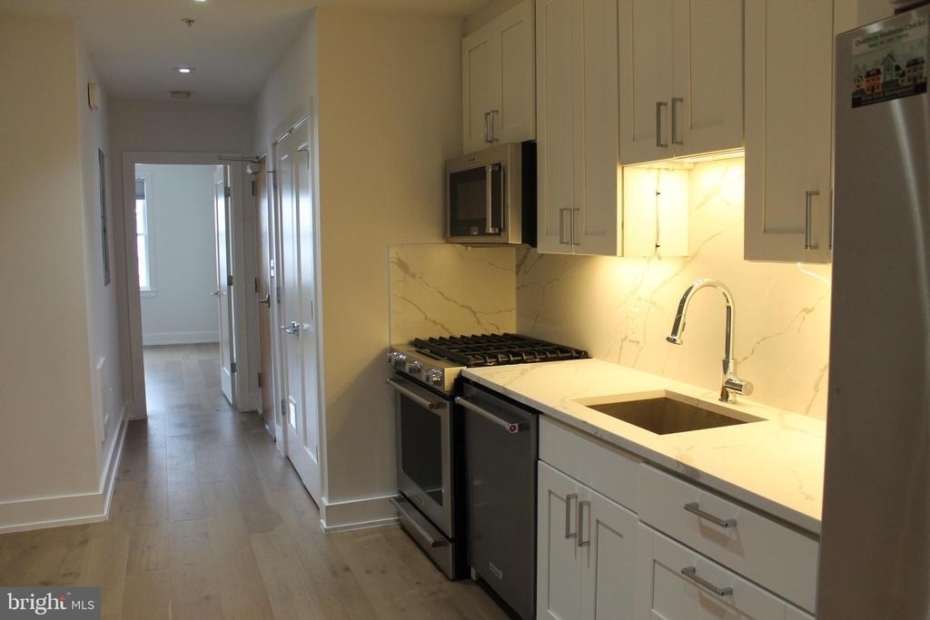 5110 Fort Totten Drive Ne - Photo 2