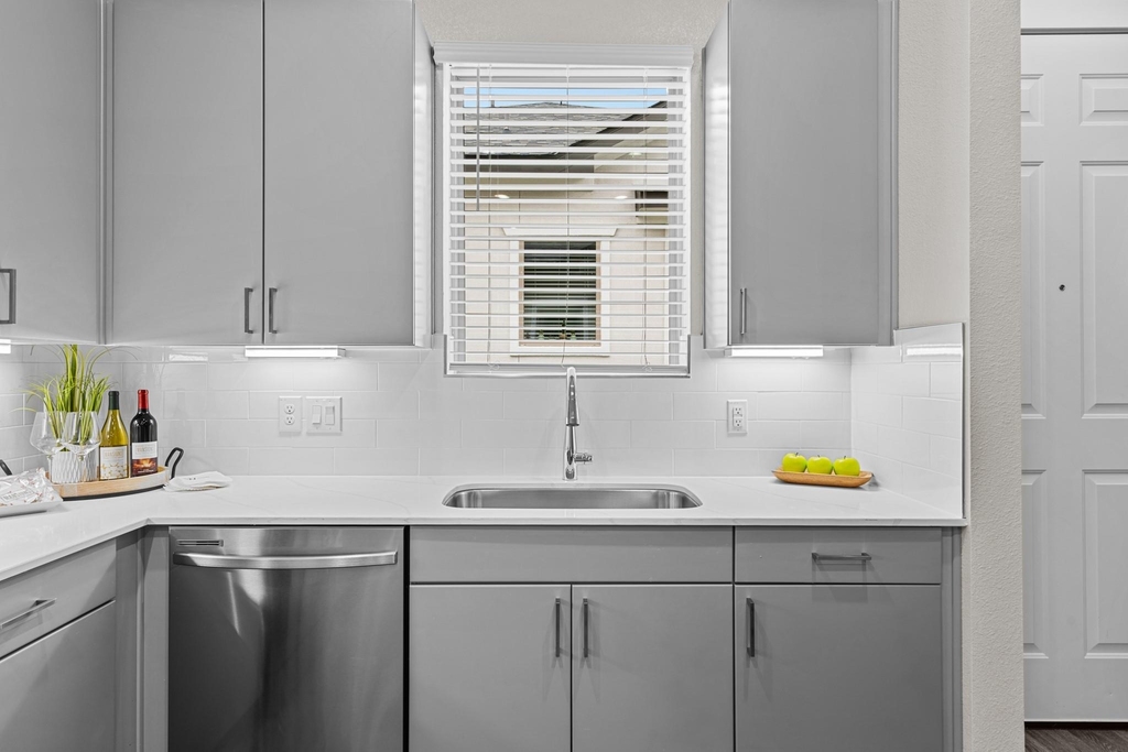 865 Limmer Loop - Photo 9